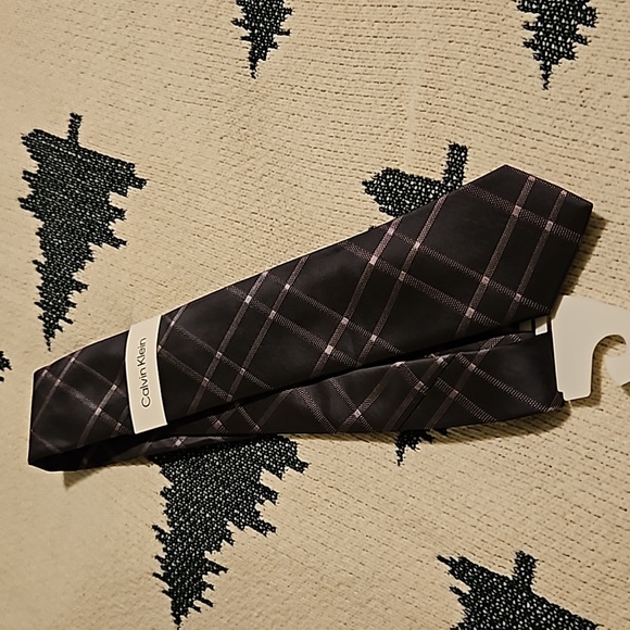 NWT Calvin Klein Tie gray and purple - Picture 9 of 9